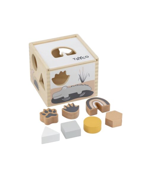 Wooden shape sorter